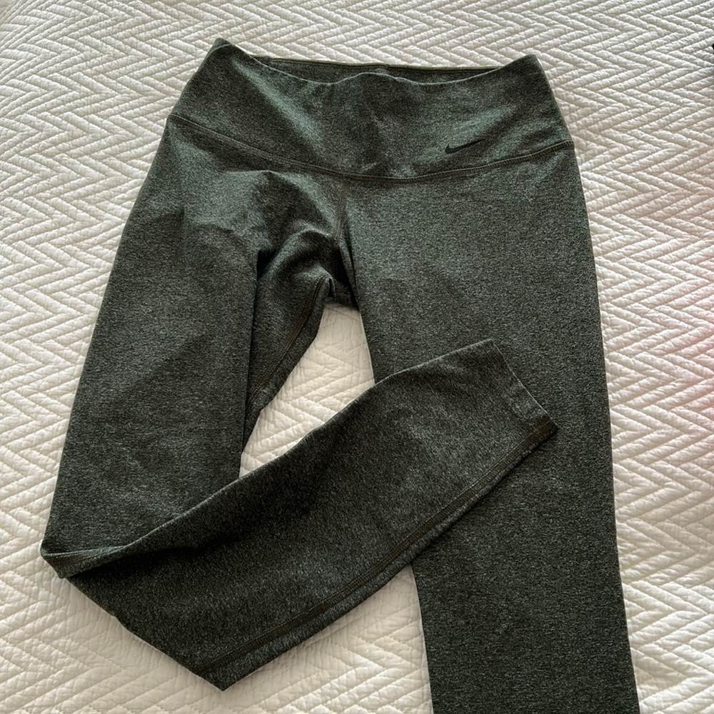 Nike leggings
